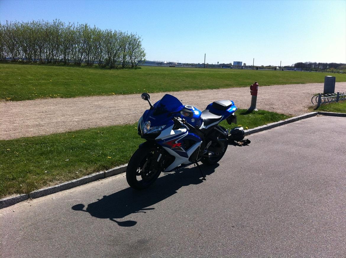 Suzuki gsxr 750k8 - Man bliver ikke træt af se på den :: billede 12