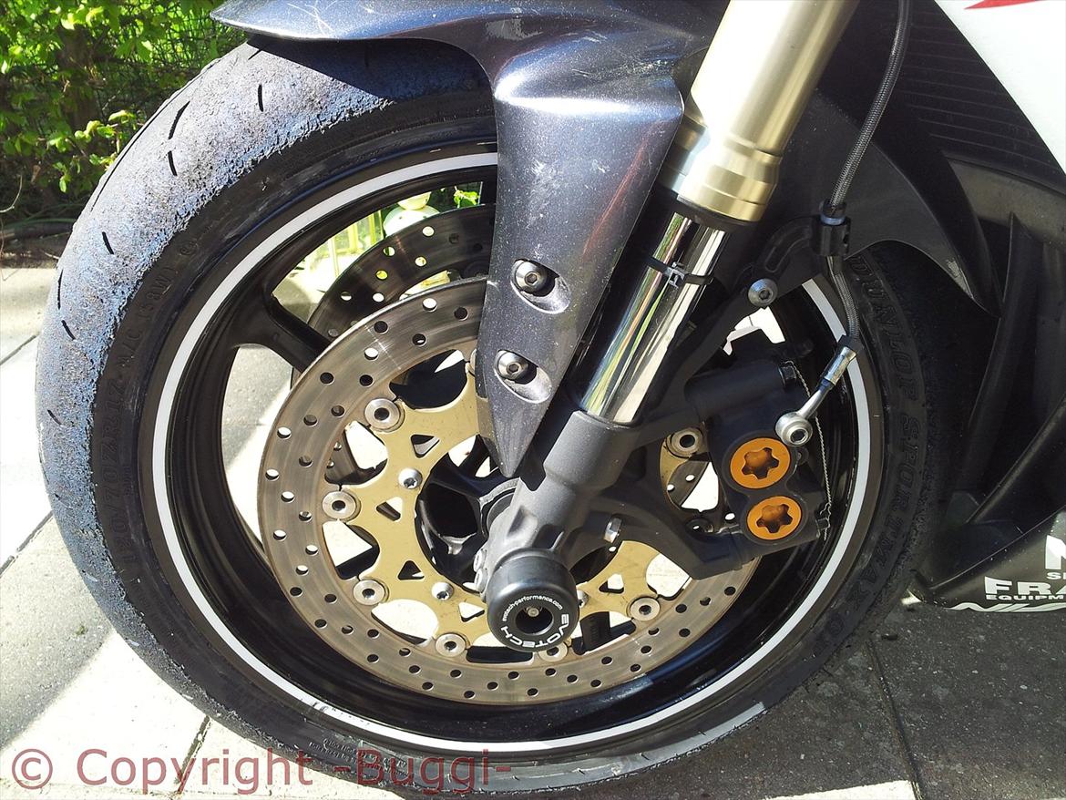 Yamaha YZF-R1 Baneged billede 29