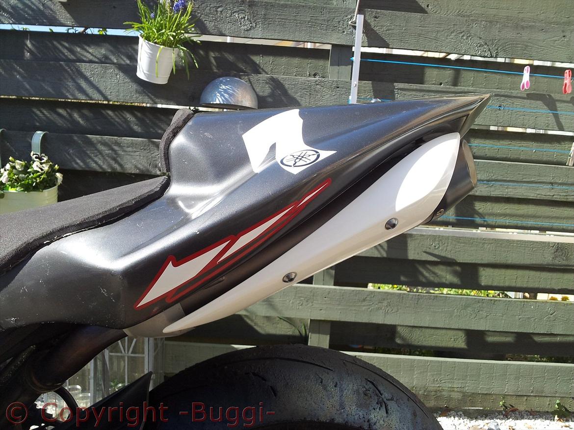 Yamaha YZF-R1 Baneged billede 30