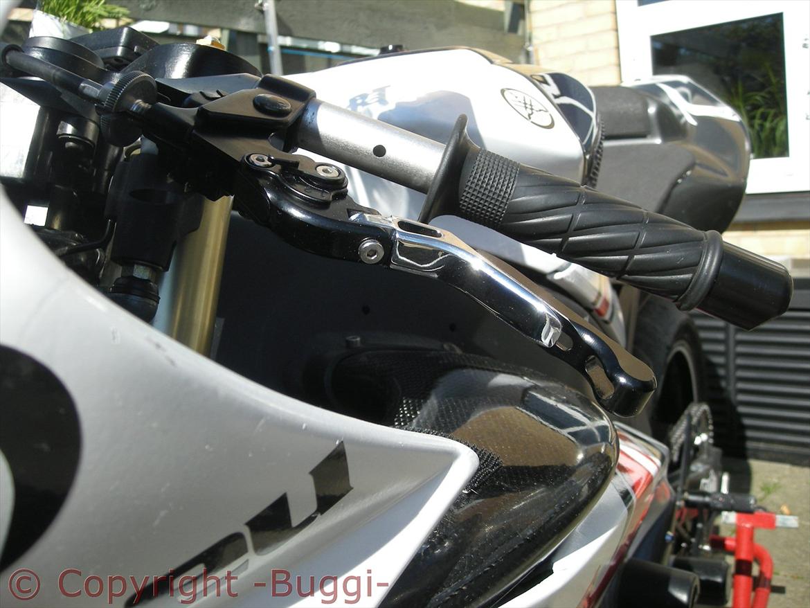 Yamaha YZF-R1 Baneged billede 32