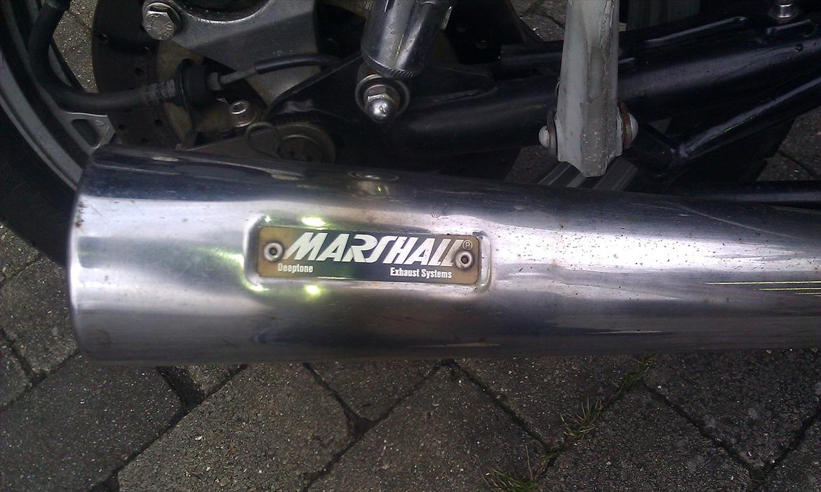 Suzuki GS550 - solgt  billede 8