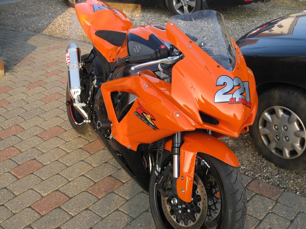 Suzuki GSXR 750 L0  Banejern "SOLGT" billede 2