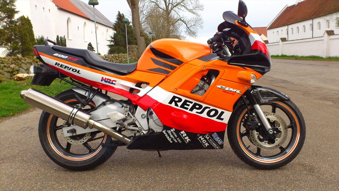 Honda CBR 600F billede 1