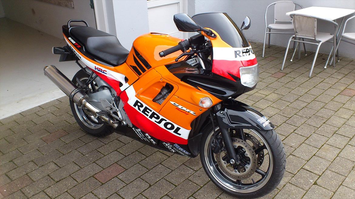 Honda CBR 600F billede 3