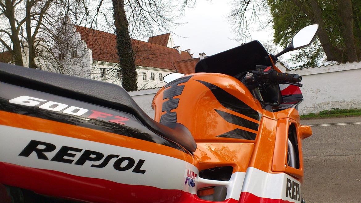 Honda CBR 600F billede 10