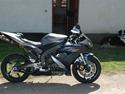 Yamaha R1