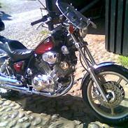 Yamaha XV Virago 1000 Gold