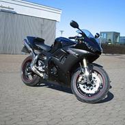 Yamaha YZF R6S