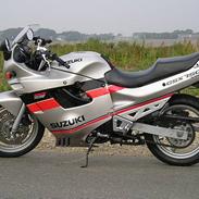 Suzuki gsx750f
