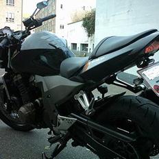 Kawasaki Z750