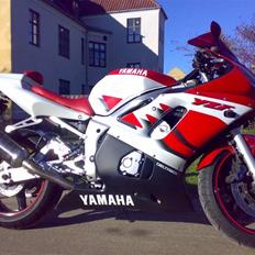 Yamaha YZF R6