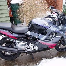 Honda CBR 600 F2