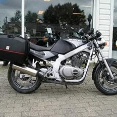 Suzuki GS 500 E (SOLGT)