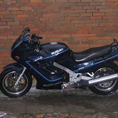 Suzuki GSX 1100 F