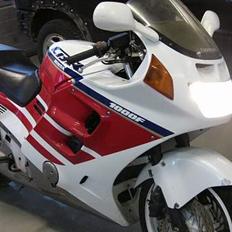 Honda CBR 1000 F