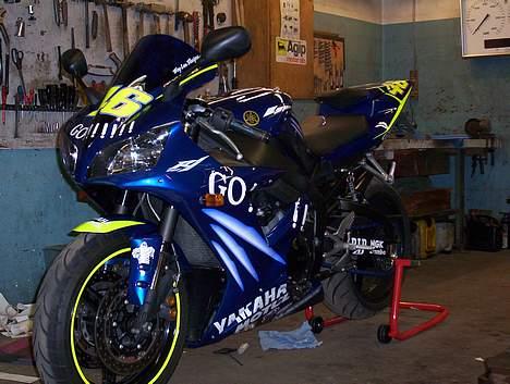 Yamaha YZF R1 "Rossi 46" billede 6