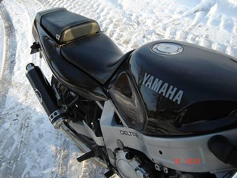 Yamaha Fzr 600 billede 2