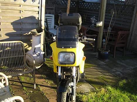 Suzuki gsx 550 e, es, ef - Hvis du ser dette i spejlet, så er jeg faldet af.... c",) billede 4