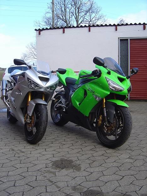 Kawasaki ZX-636R BI XENON - Side om side... 04 - 05 modeller... billede 7