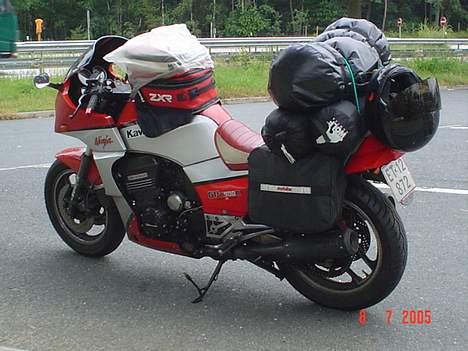 Kawasaki gpz900r - på vej til Aschaffenburg,  i alt 762 kilometer billede 5