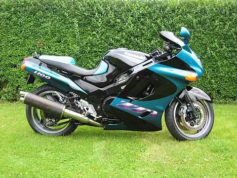 Kawasaki ZZR1100 billede 5