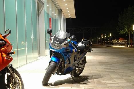 Suzuki GSX 600 F billede 3