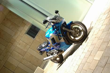 Suzuki GSX 600 F billede 4