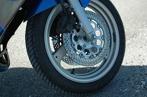 Suzuki GSX 600 F billede 8