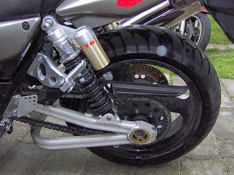 Kawasaki ZRX 1200 S billede 3