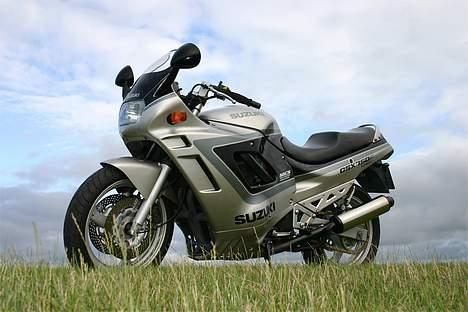 Suzuki GSX 750 F (solgt) billede 1