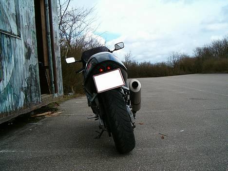 Suzuki GSX-R 600 solgt - lækker røv med nye lygter  billede 13