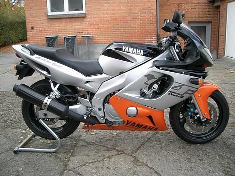 Yamaha YZF600R Thundercat solgt - Nu er jeg sku klar til det bliver forår. billede 12