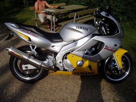 Yamaha YZF 600 R Thundercat billede 1