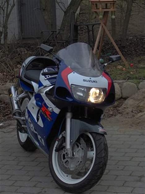 Suzuki GSXR 600 billede 2