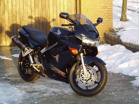 Honda VFR 800 F1 (SOLGT) billede 1