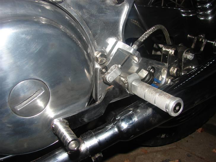 Norton commando 850 mk2a caferacer - bremsepedal i rustfri billede 13