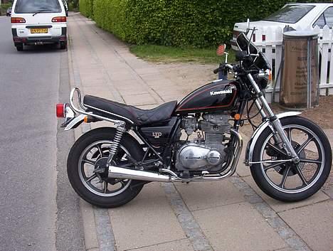 Kawasaki LTD 440 - Sådan så den ud da jeg købte den! billede 2