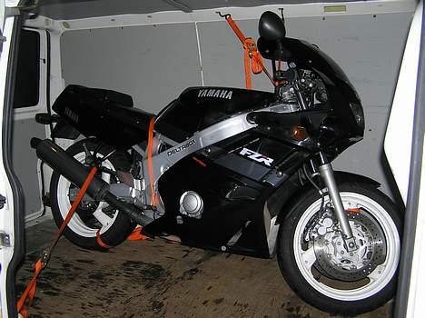 Yamaha fzr 600 R6 billede 33