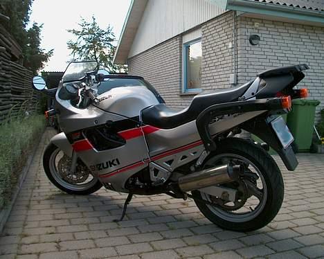 Suzuki GSX750F billede 6
