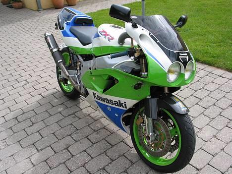 Kawasaki ZXR 750 R billede 2