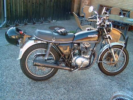 Honda cb 250 g billede 2