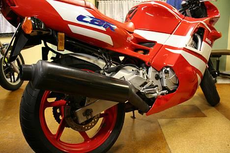 Honda CBR 600 F2 (PC25) Nyk. M - Maskinen billede 1