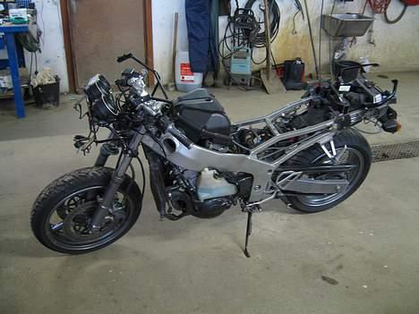 Kawasaki ZX-6R (SOLGT) billede 9