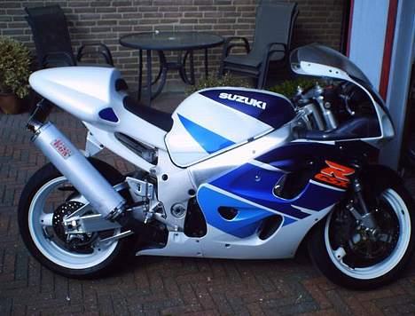 Suzuki Gsx-r 750 srad (Stjålet) billede 1