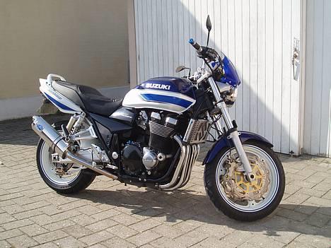 Suzuki gsx 1400 billede 6