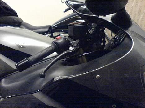 Suzuki GSX1300R Hayabusa - Sorte greb billede 5