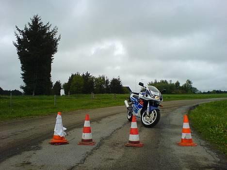 Suzuki GSX-R750 (Frederikshavn) - Afspærring!!! billede 16