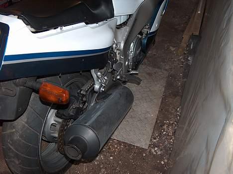 Yamaha FZR 1000 ( solgt ) billede 4