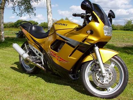 Suzuki GSX 600 F SOLGT - GULD KLUMPEN! billede 6