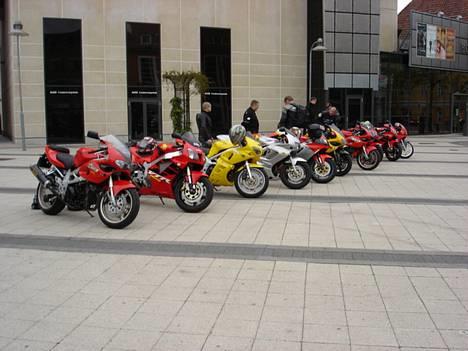 Suzuki TL 1000 S  - v-2 dag på fyn den 3/6 2006  billede 10